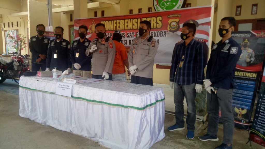 WhatsApp Image 2021-03-26 at 03.35.05