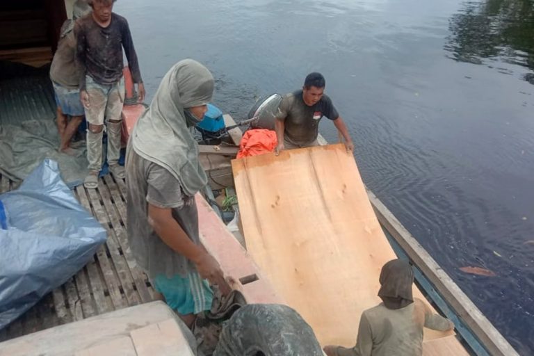 photo6172738556024433862