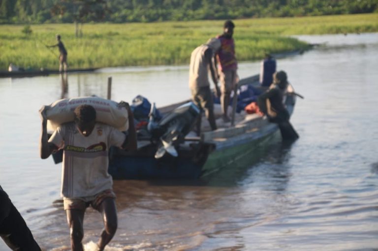 photo6174631442601061734