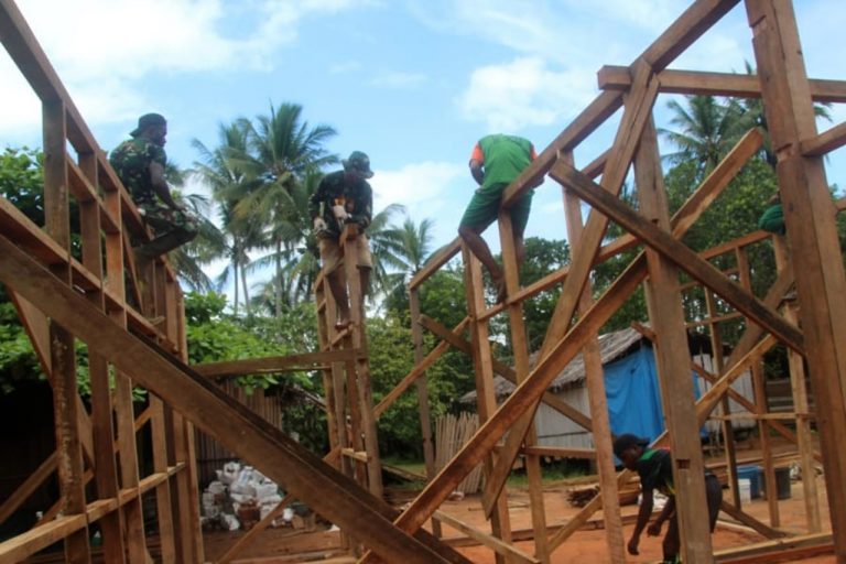 photo6219789390176169550