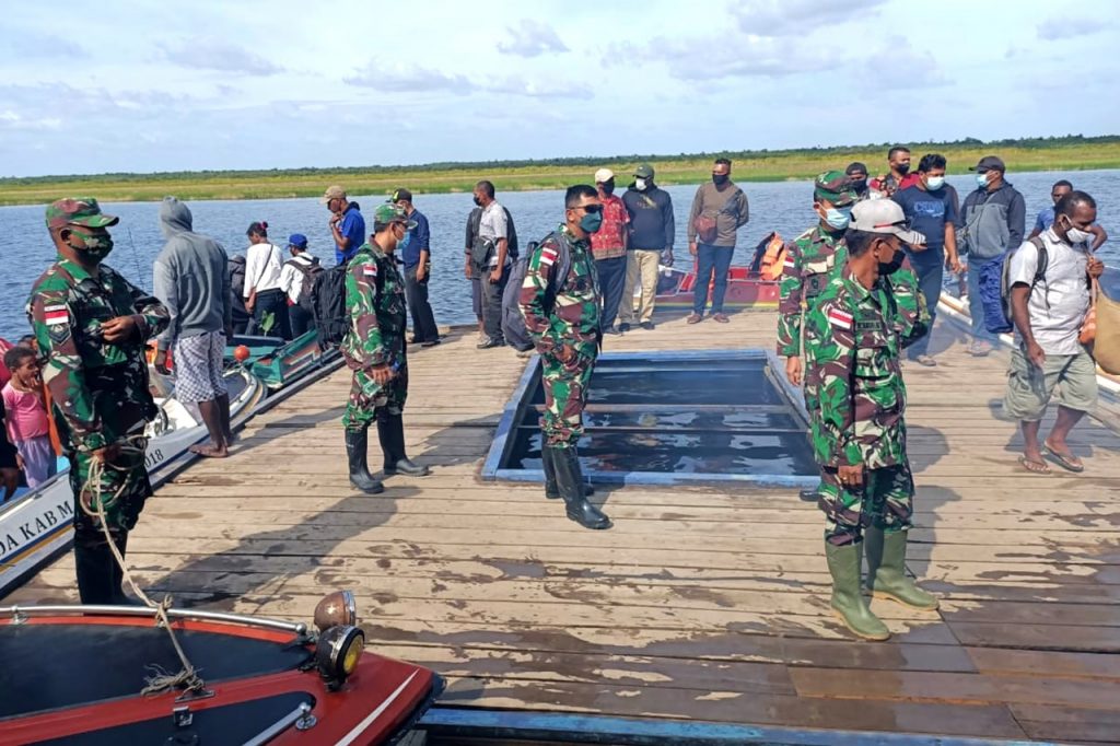 photo6224292989803540155