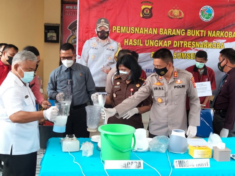 WhatsApp Image 2021-10-14 at 04.48.20(1)