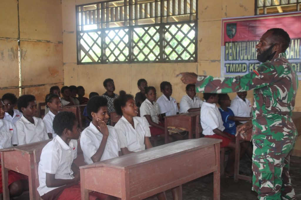 photo6251255016371367279