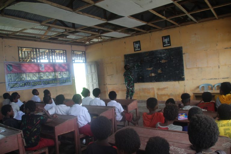 photo6251255016371367280