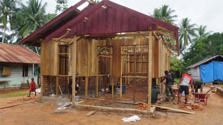 photo6262446026107497892