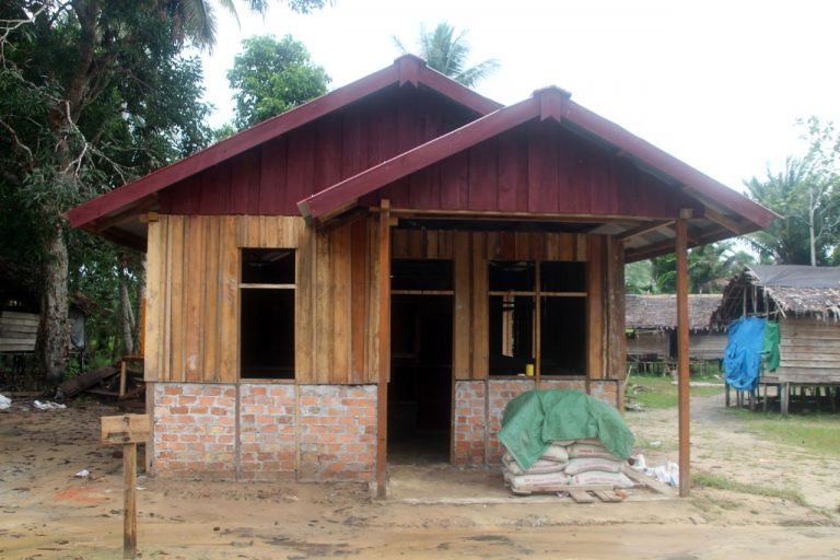 photo6266760084533128393