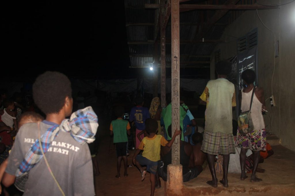 photo6267090814194789606