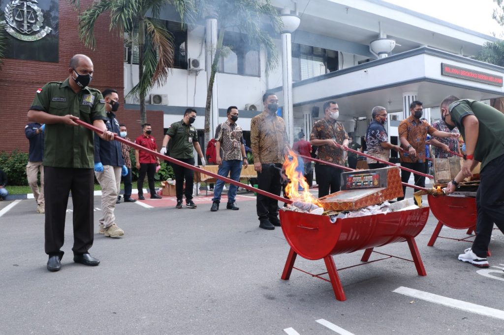 WhatsApp Image 2021-11-18 at 22.11.33