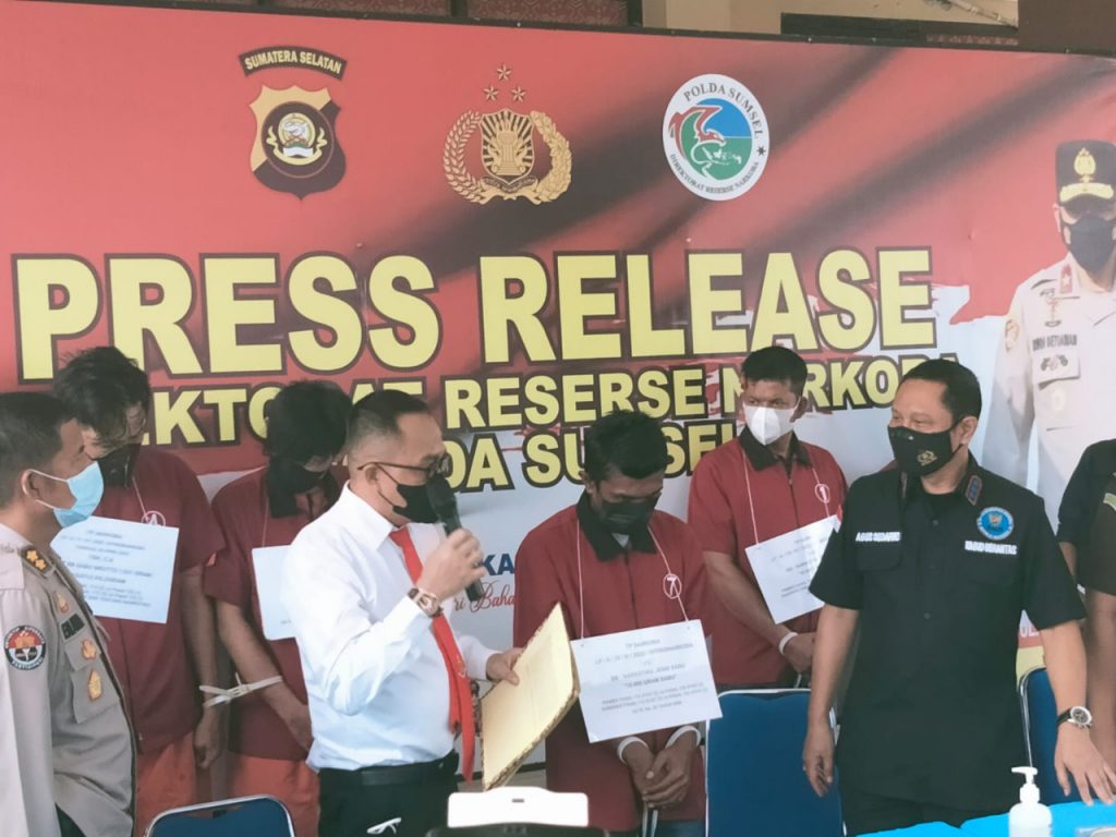 WhatsApp Image 2022-04-15 at 23.30.54