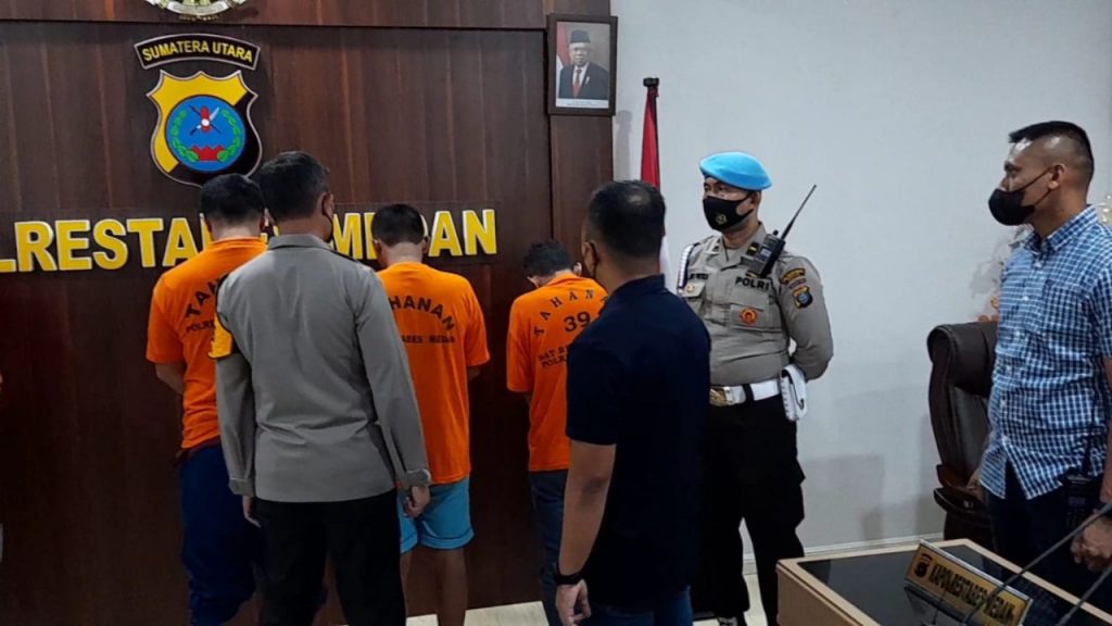 WhatsApp Image 2022-10-10 at 00.37.04