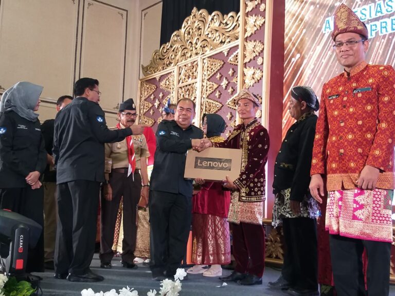 WhatsApp Image 2022-12-02 at 04.18.02