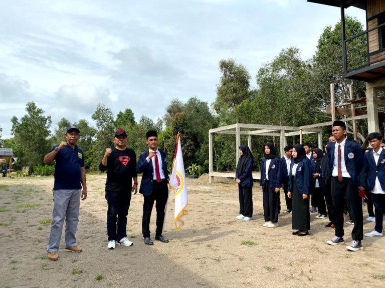 d9dc61708006e5ea19deb4d30c2da1d5e394d22483eb122be3c0e74467848d80.0