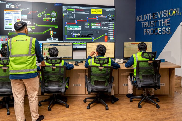 Ilustrasi Digitalisasi Pertambangan 3