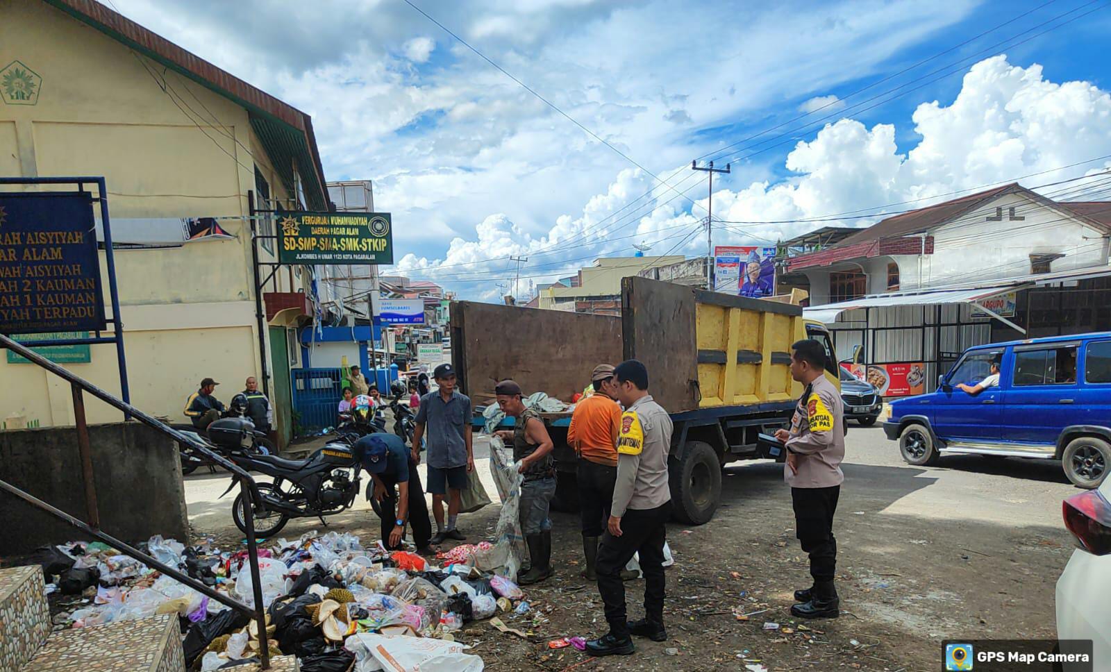 WhatsApp Image 2024-02-08 at 23.11.42