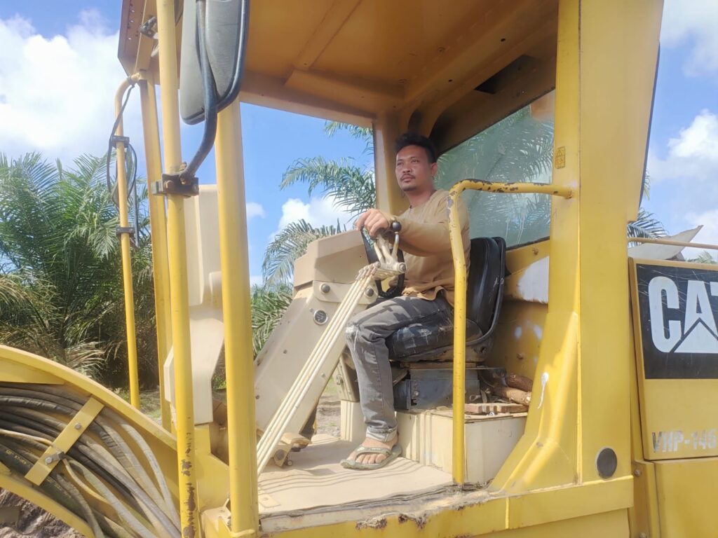 WhatsApp Image 2024-08-13 at 12.13.12