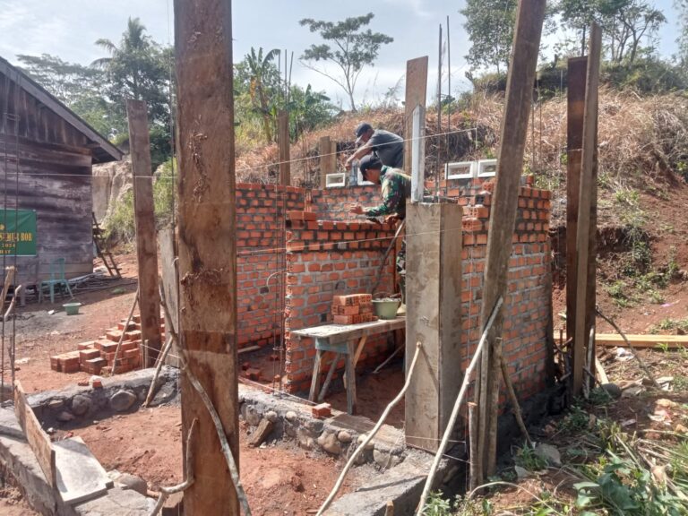 WhatsApp Image 2024-10-11 at 11.45.43 (1)