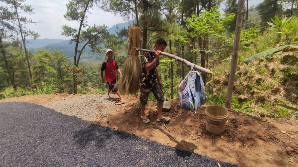 WhatsApp Image 2024-10-12 at 13.47.13 (1)