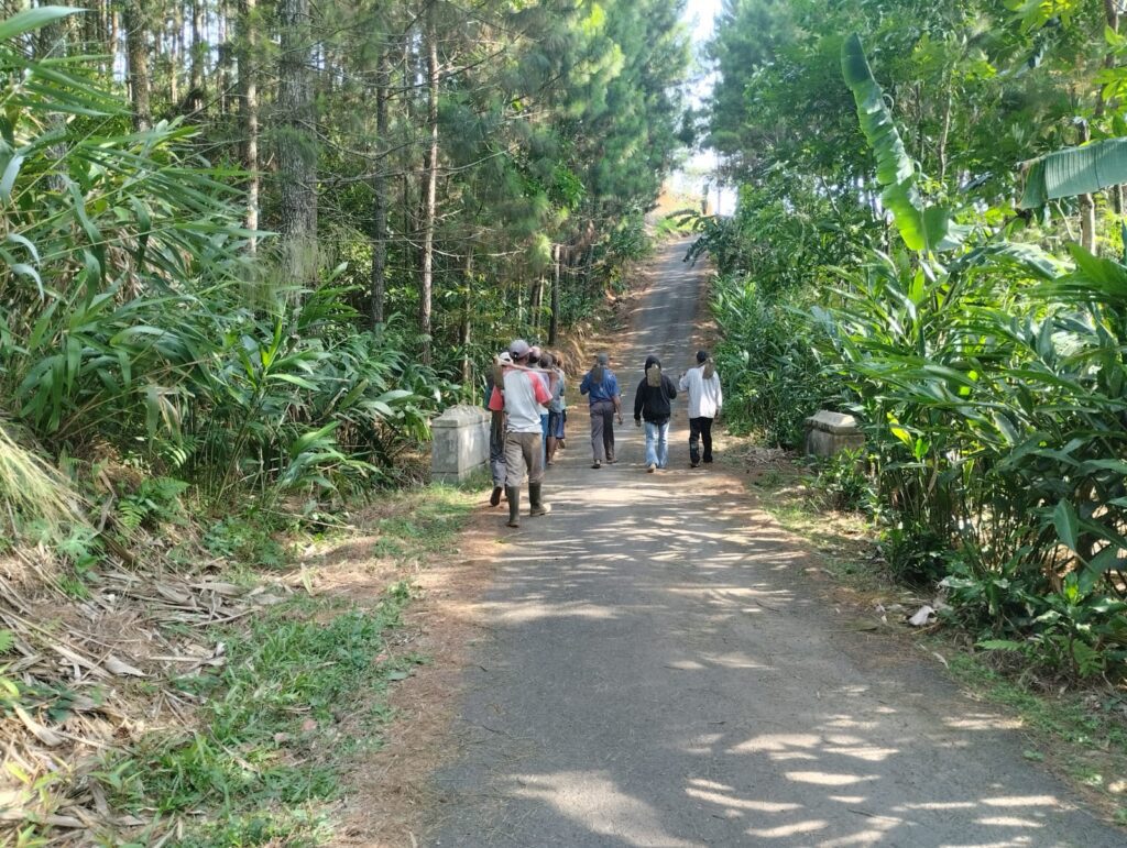 WhatsApp Image 2024-10-17 at 08.15.59 (1)