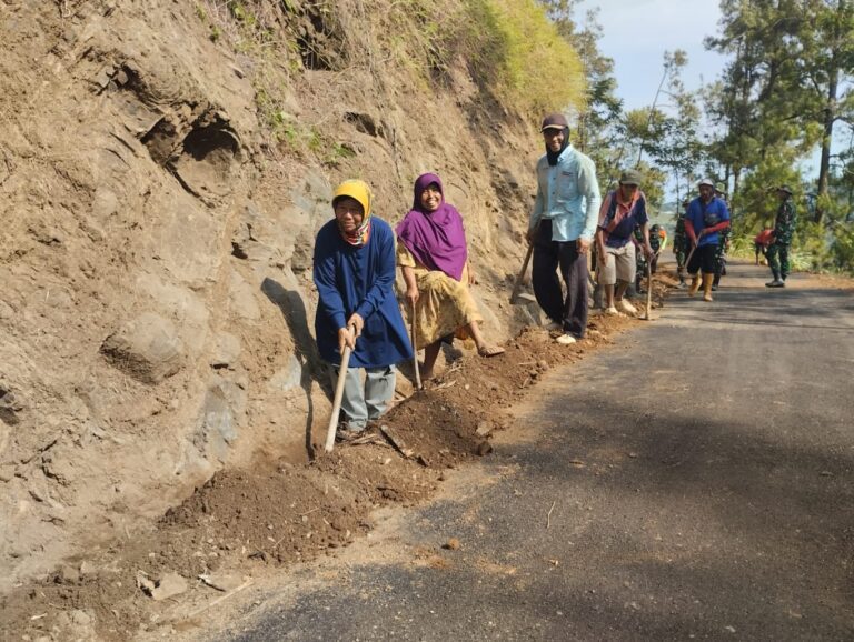 WhatsApp Image 2024-10-17 at 08.52.43 (1)