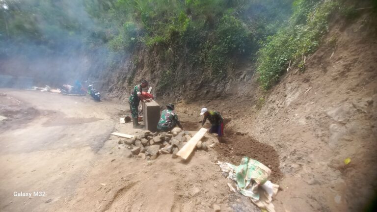 WhatsApp Image 2024-10-20 at 11.59.14 (2)