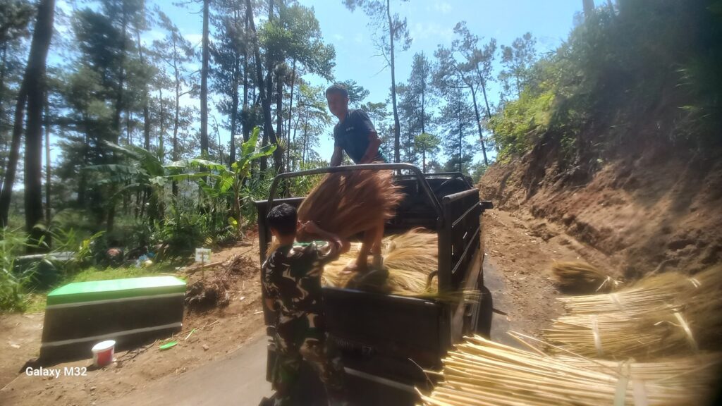 WhatsApp Image 2024-10-27 at 09.48.01 (1)