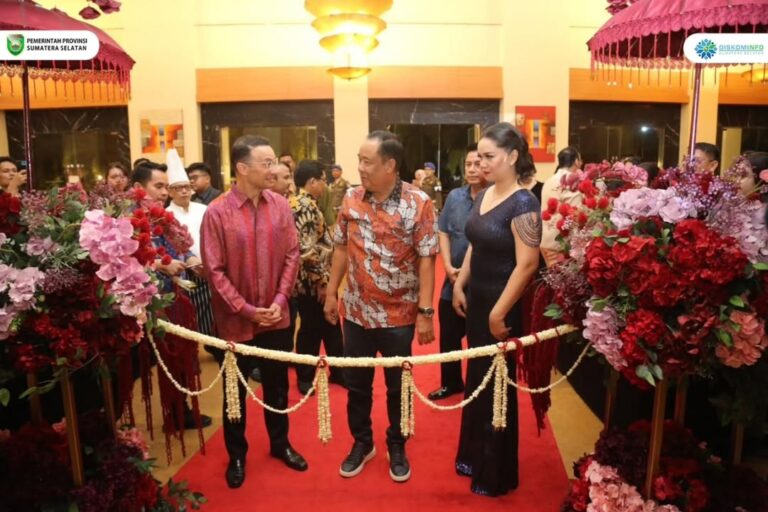 xsadO8HdlKYwrSrFoF7IS7uLg4bxzGoUjWpydc1N