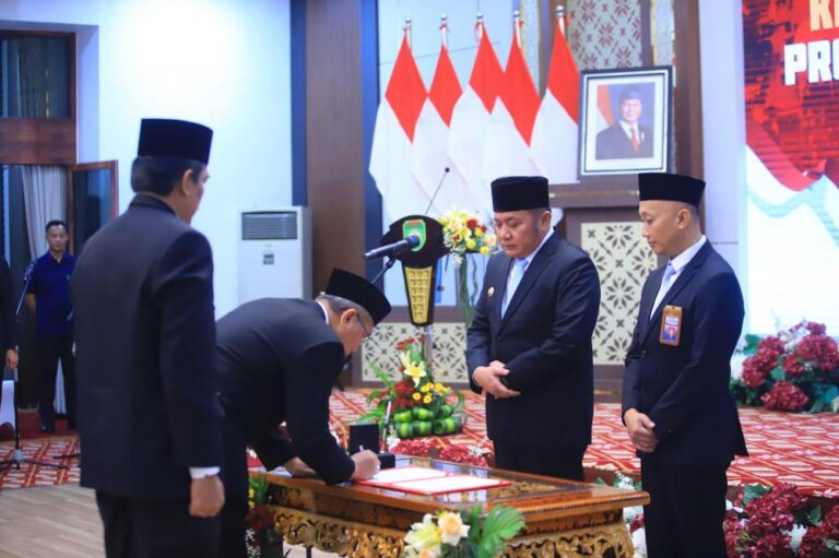 _Gubernur-Herman-Deru-Kukuhkan-Supriyadi-Sebagai-Kepala-Perwakilan-BPKP-Provinsi-_396955