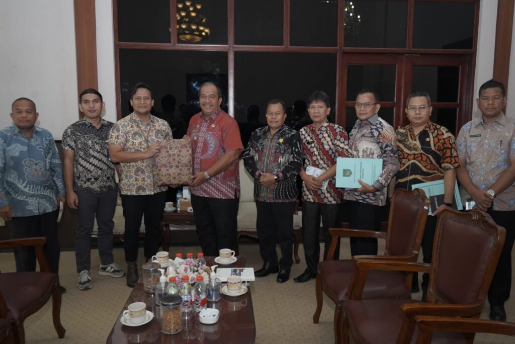 WhatsApp Image 2025-06-16 at 08.26.13