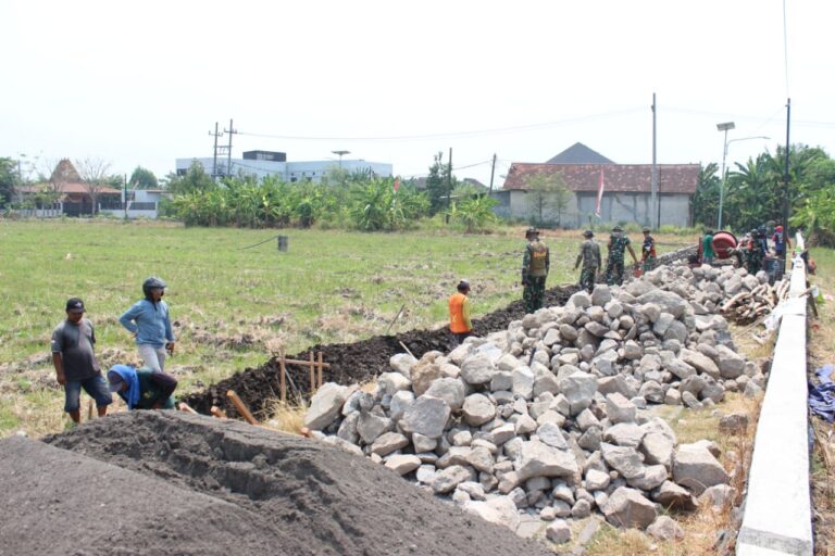 WhatsApp Image 2025-10-09 at 11.15.53 (1)