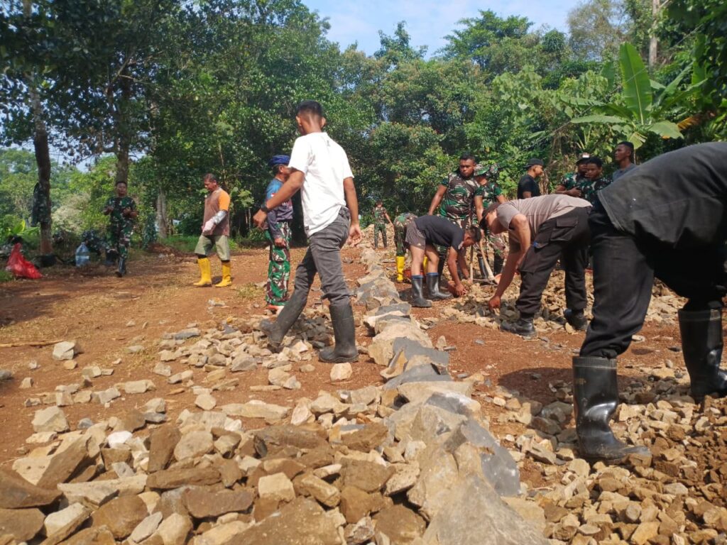 WhatsApp Image 2025-10-11 at 11.10.01 (1)