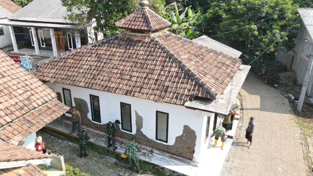 WhatsApp Image 2025-10-12 at 09.25.00