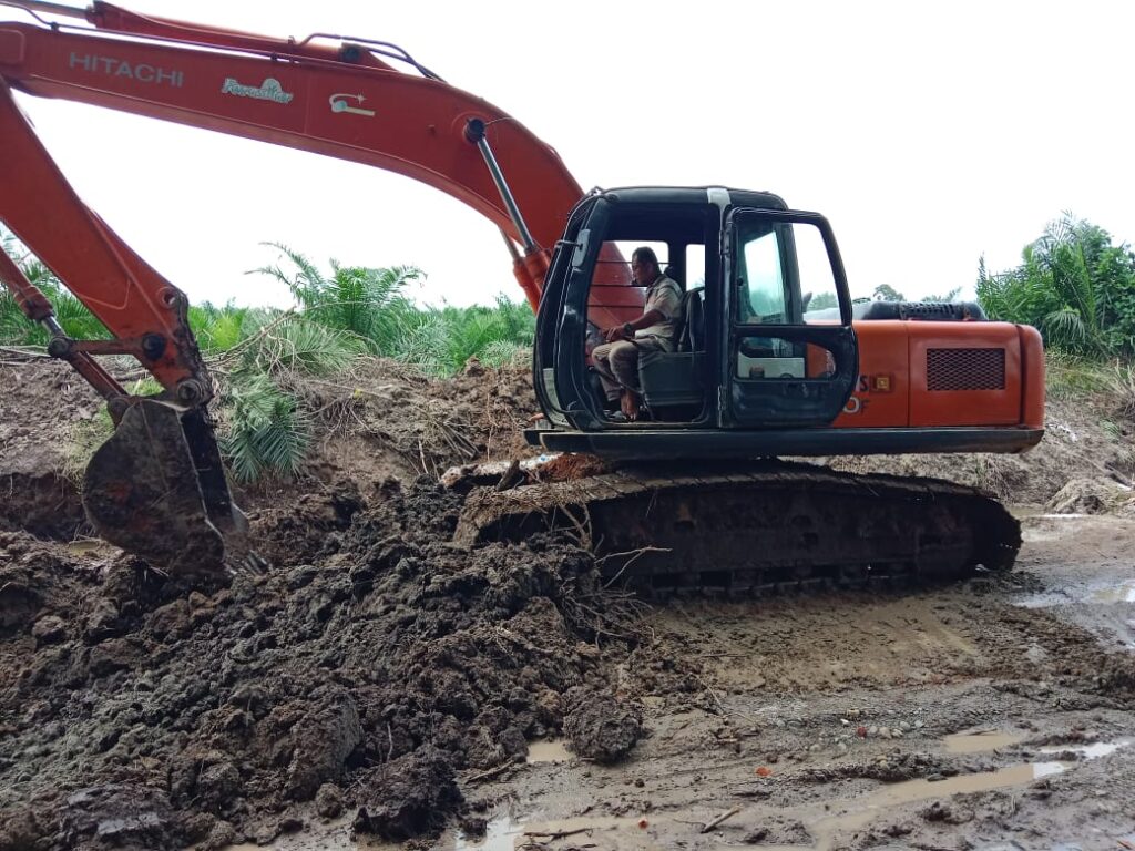 WhatsApp Image 2025-10-13 at 06.56.34