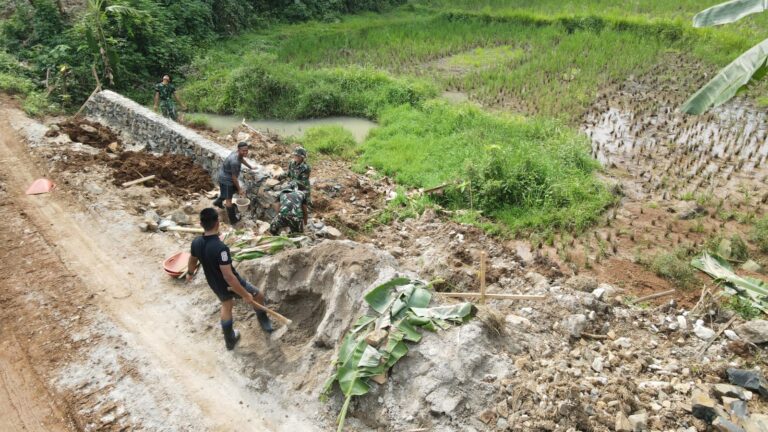 WhatsApp Image 2025-10-14 at 09.14.43