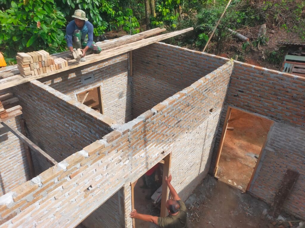 WhatsApp Image 2025-10-19 at 00.12.05