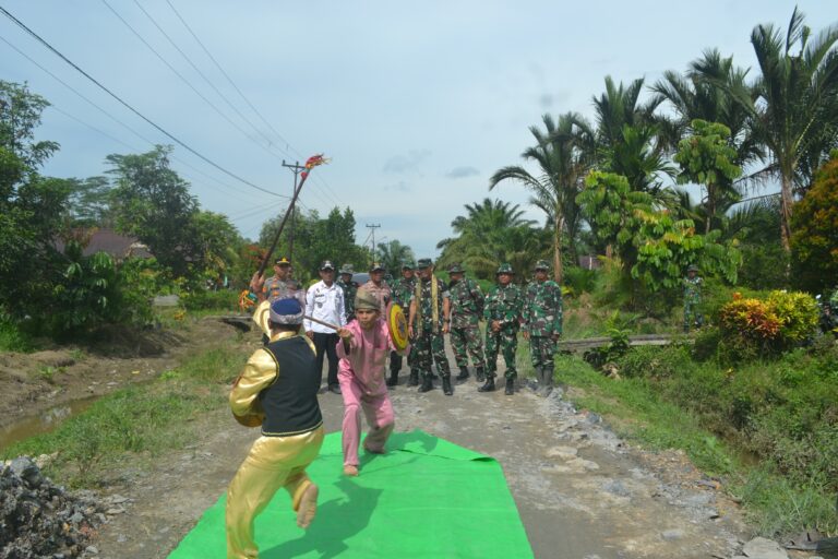 WhatsApp Image 2025-10-24 at 13.32.52 (1)