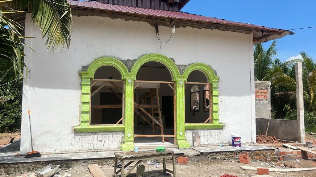 WhatsApp Image 2025-10-27 at 23.58.56