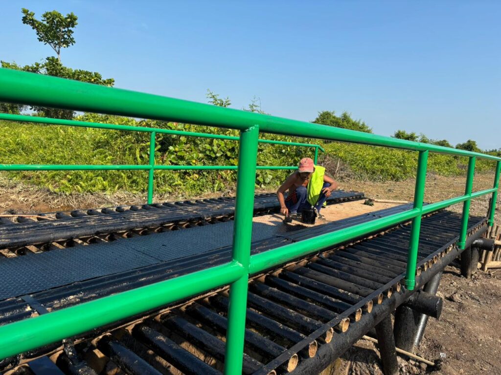 WhatsApp Image 2025-11-02 at 23.48.02 (1)