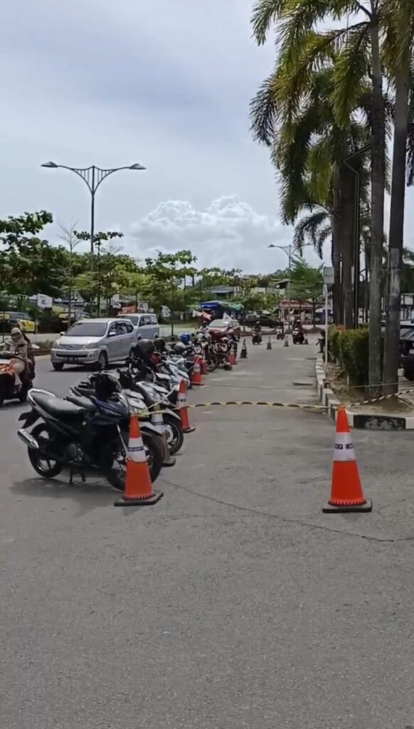 WhatsApp Image 2025-12-10 at 15.38.03