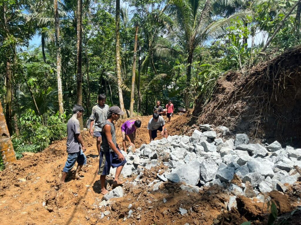 WhatsApp Image 2026-04-24 at 10.00.13