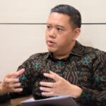 dave_laksono-Ugch_large